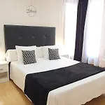 بيت ضيافة Toledorooms Palacios