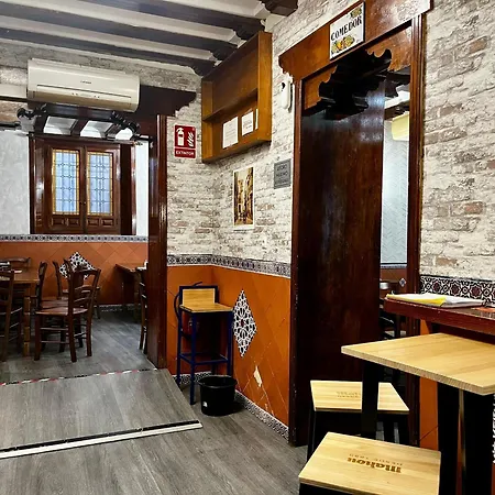 Toledorooms Palacios Guest house *